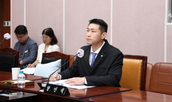 군포시의회에서 ’안심 통학버스 지원‘에 관한 조례안’ 등을 대표 발의한 박상현 의원(국민의힘, 재궁동·오금동·수리동)